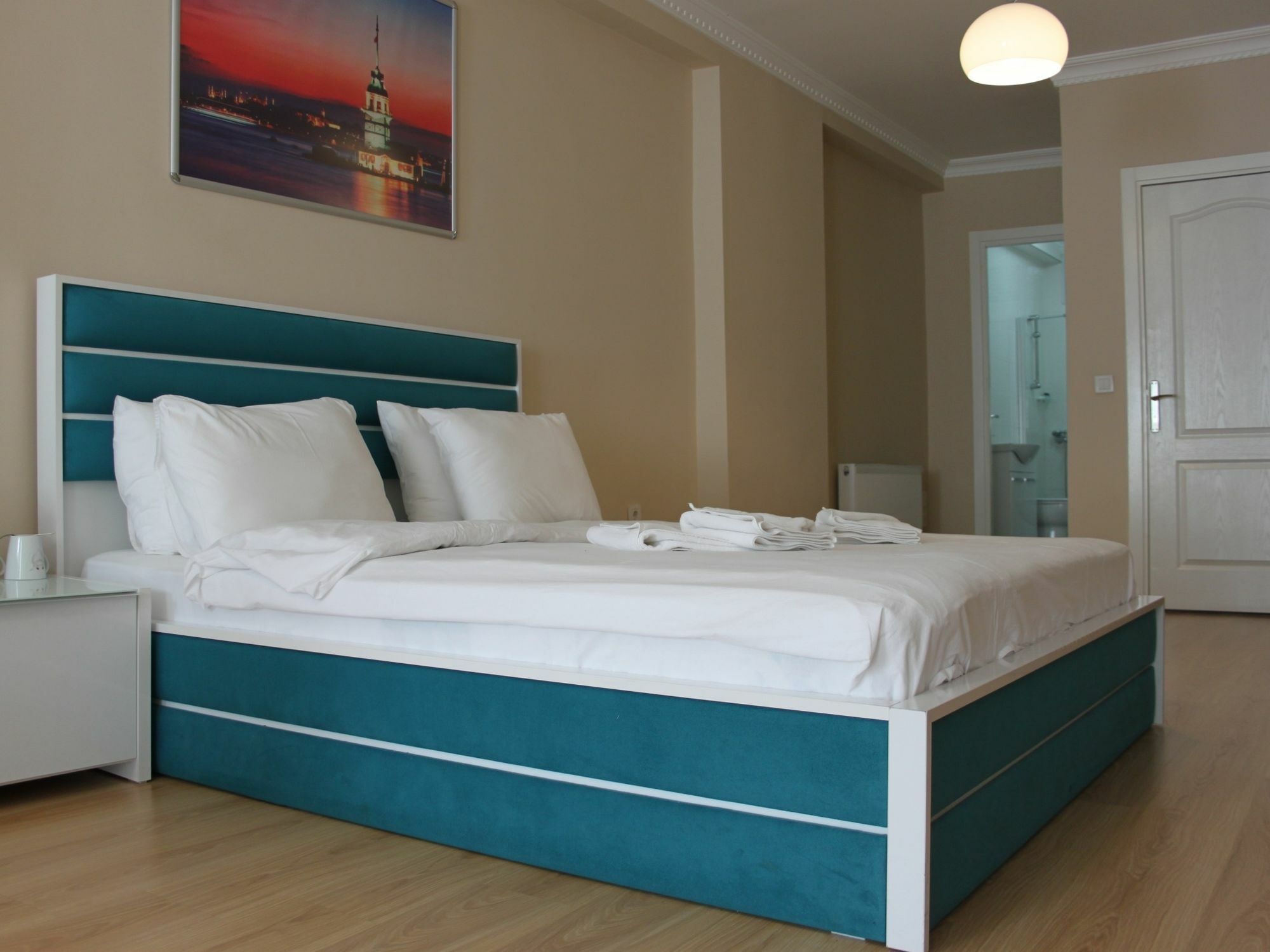 Tt Guest Rooms Istanbul Exterior photo